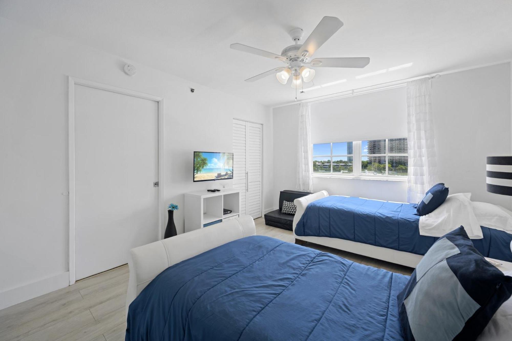 Yacht Club At Aventura Amazing Marina View Parking Included Appartement *